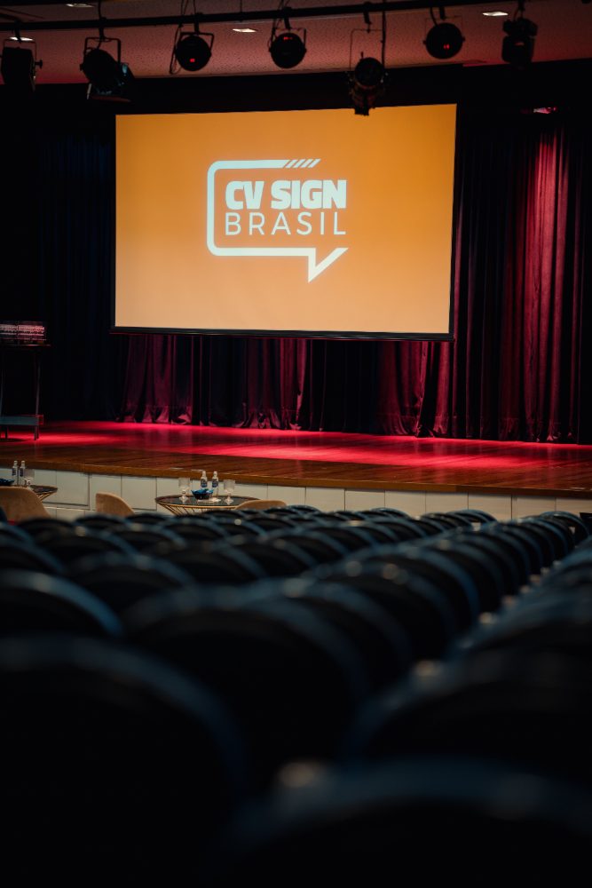 CV Sign Brasil palco